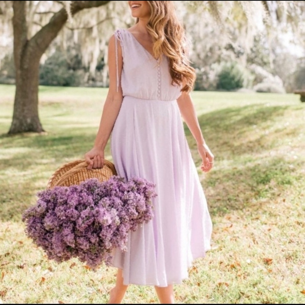 Lilac Hillary Gal Meets Glam Dress